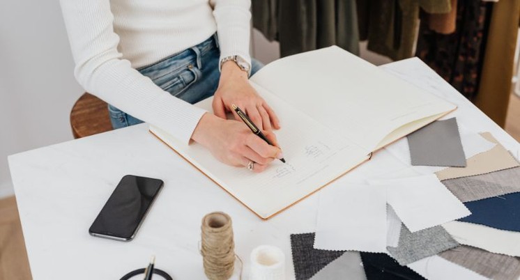 Aderência à marca: por que esse fator impacta diretamente a percepção do cliente e o crescimento do negócio