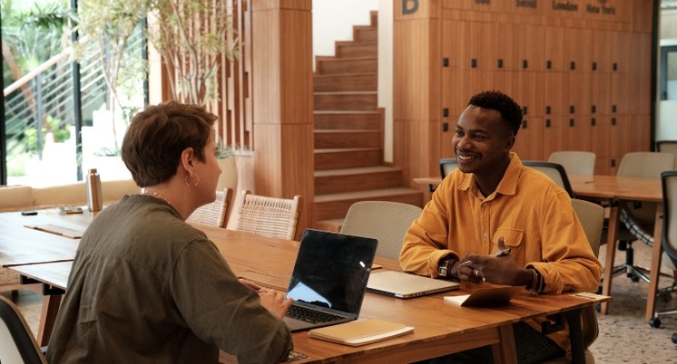 Recolocação profissional: como transformar o desemprego em oportunidade